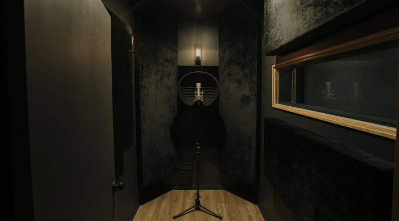 Tìm phòng thu âm ở Phú Nhuận: Gợi ý nơi thu âm chất lượng – giá hợp lý Micro thu âm